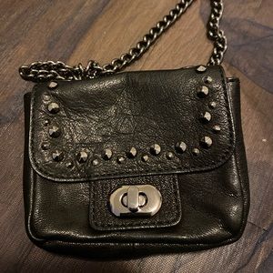 BANANA REPUBLIC VNTG GUNMETAL STUDDED GOAT SKIN LEATHER MINI CROSSBODY Bag 💚Ed